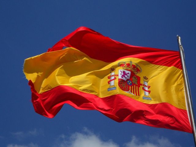 wp-content/uploads/2021/05/bandiera-spagna.jpg