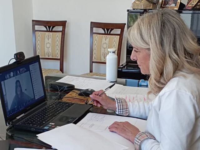 wp-content/uploads/2025/10/montessori1-e1760697349853.jpg